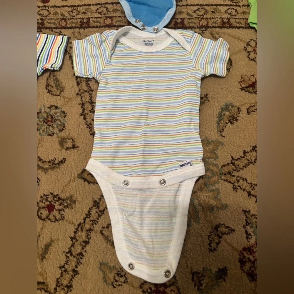 Baby Clothes Lot 0-3 Months